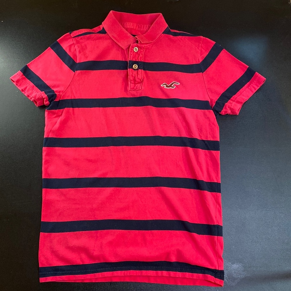 Medium Pink striped polo style short sleeve.